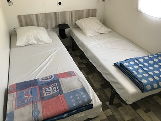 Mobil home Famille chambre simple