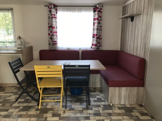 Mobil home Famille salon